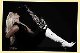Saxophonistin Lounge Dinnermusik