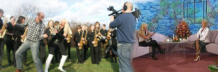 Saxophonistinnen beim TV Dreh